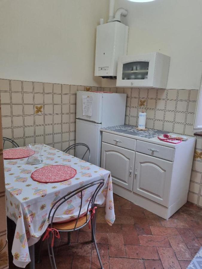 Casa Cartagine Apartment Сиена Екстериор снимка